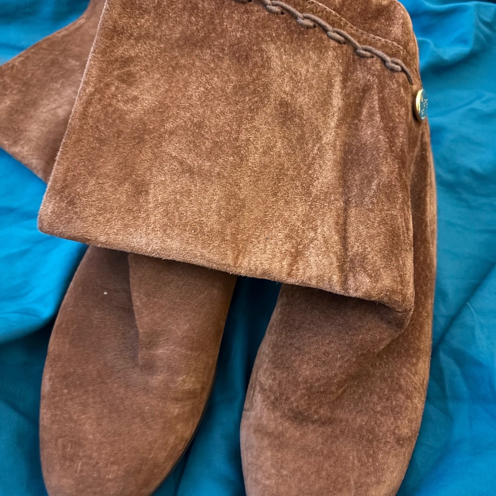 Authentic Gucci Brown Boots Used
